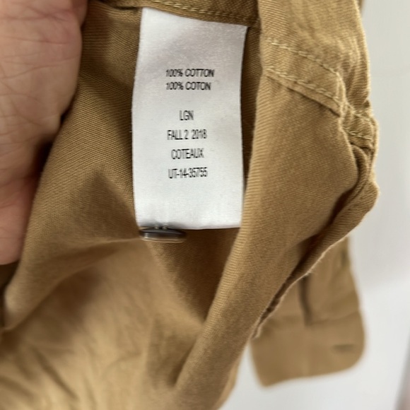 UNTUCKit NWT Coteaux Wrinkle-Free Button Down Shirt Long Sleeve Beige Tan Medium - Picture 4 of 4